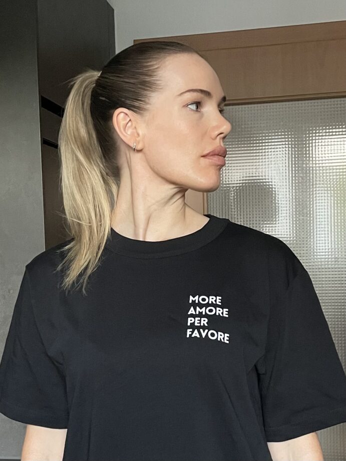 MORE AMORE T-Shirt